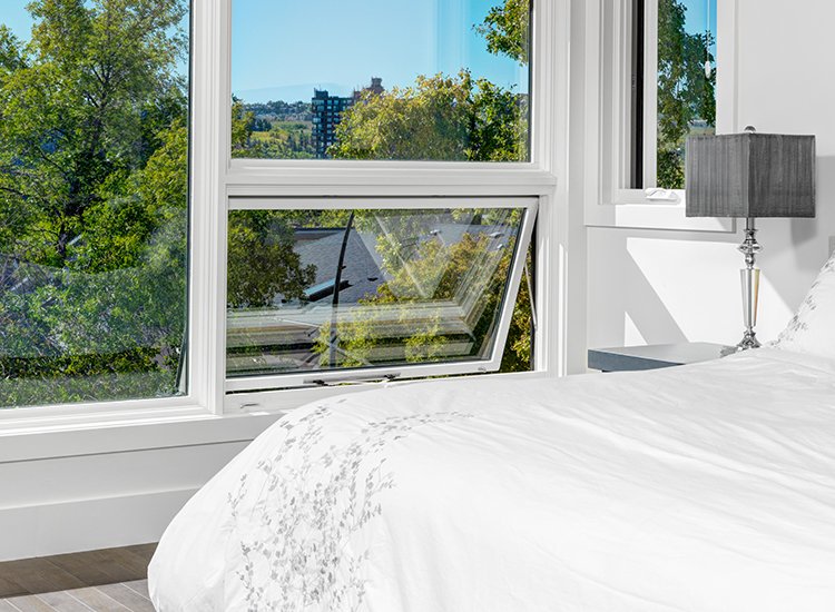 Professional Awning Window Installation
